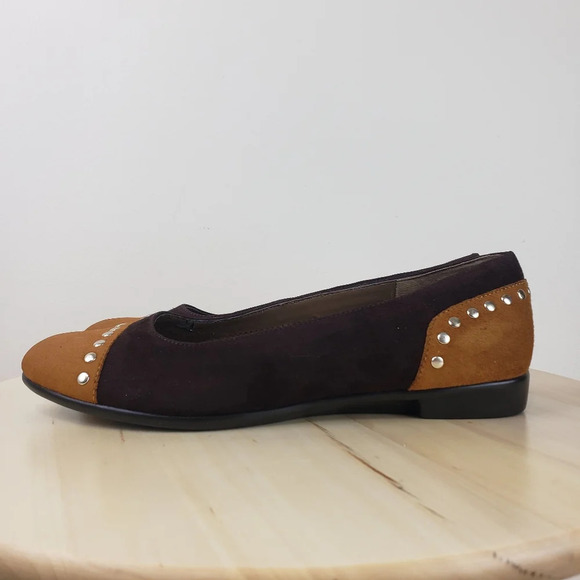 Aerosoles Know it All Flat Shoes Size 8M Brown Suede Leather Studded Pointed Toe - Picture 4 of 14